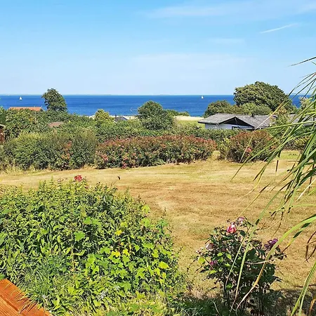 4 Person In Augustenborg-by Traum * Asserballeskov